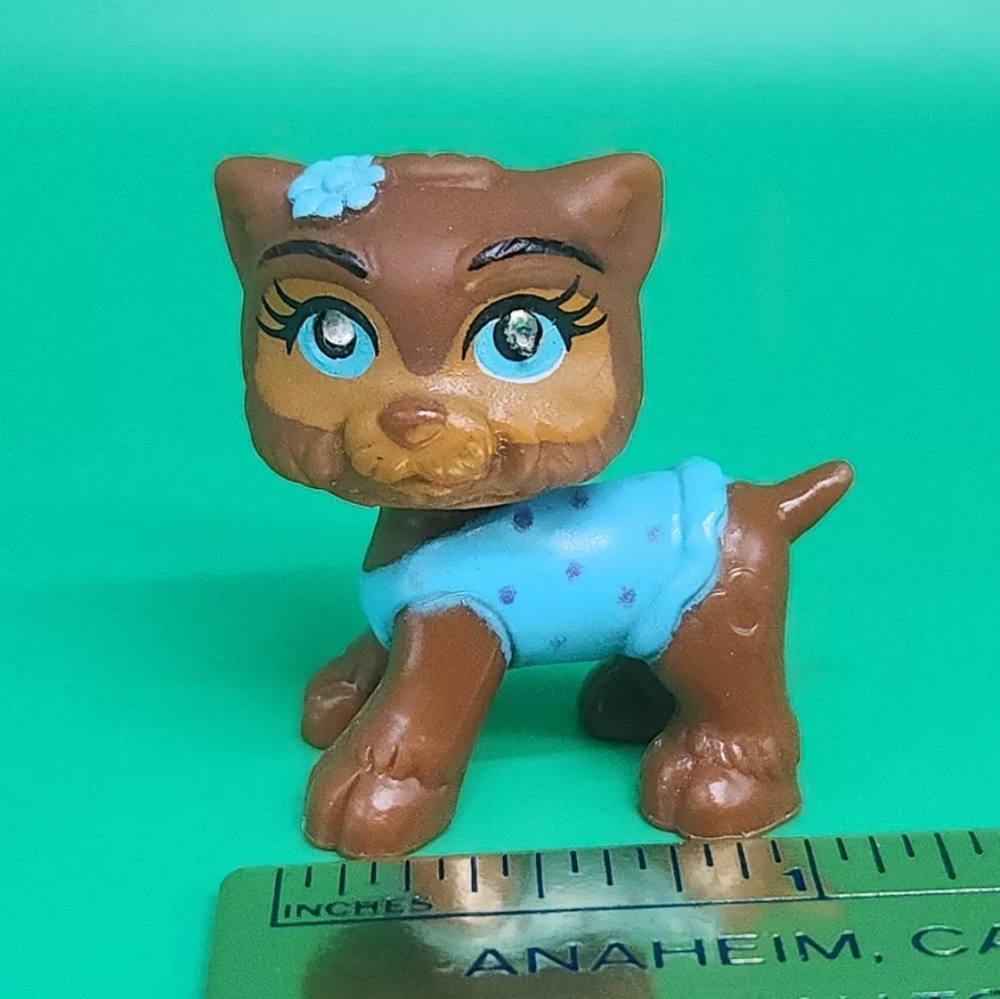 Polly Pocket Sparklin' Pets Sparkle Blue Eyes Cat #41 Bow 2007 Brown Toy Figure